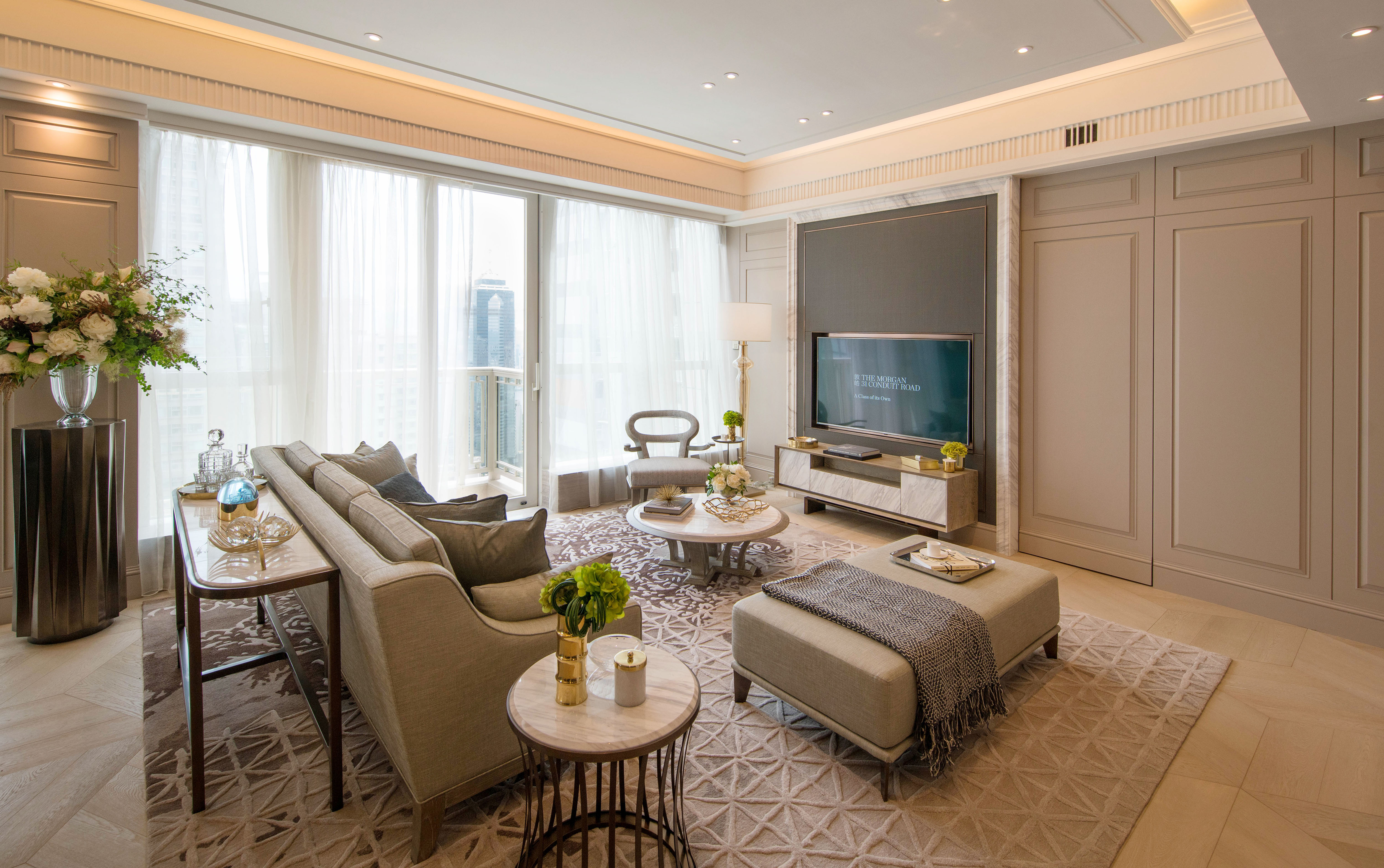 
	Actual photograph taken at Unit D of 28/F in July 2017